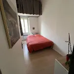 Grand Appartement Avec Terrasse Centre Ville Arles