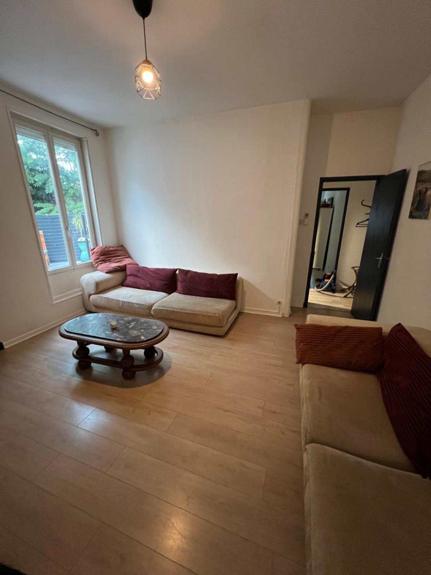 Appartement Grand Avec Terrasse Centre Arles