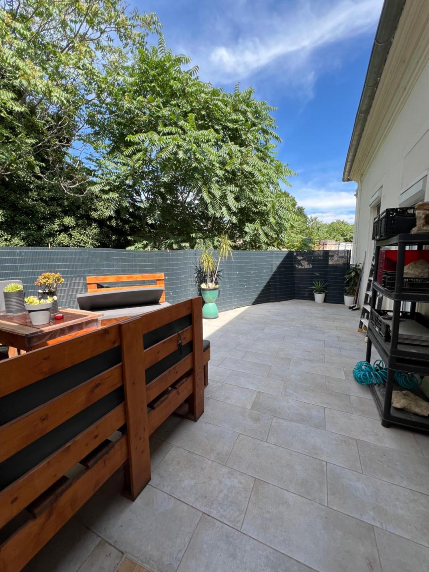 Grand Avec Terrasse Centre Appartement Arles